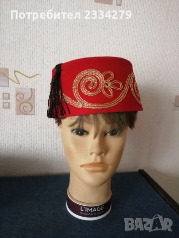 Фолклорни шапки, калпаци, фесове, бродирани тибитейки., снимка 2 - Антикварни и старинни предмети - 38397352