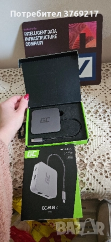 адаптер HUB connect 4k Ultra HD + подарък