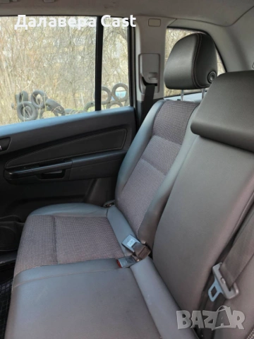 Opel Zafira 2008 Бензин Метан , снимка 4 - Автомобили и джипове - 53637839