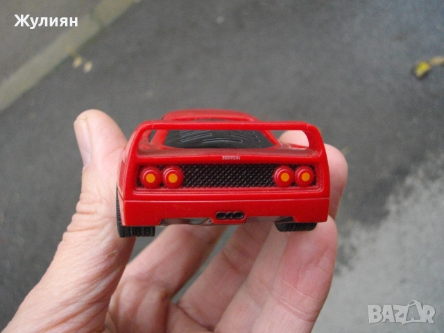 КОЛЕКЦИОНЕРСКА КОЛИЧКА FERRARI F 40 SHELL, снимка 5 - Антикварни и старинни предмети - 52510159