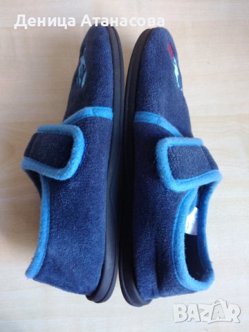 Сини гуменки LC Waikiki, сиви пантофи Viggami, тъмносини пантофи 30 номер и плюшени пантофи 34 номер, снимка 17 - Детски пантофи - 36429813