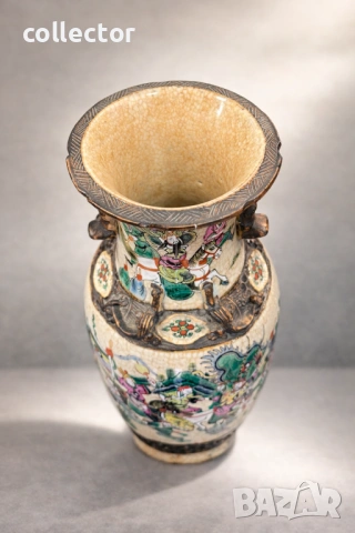 Китайска порцеланова ваза Нанкин от династията Цин. №7926, снимка 3 - Колекции - 53732113