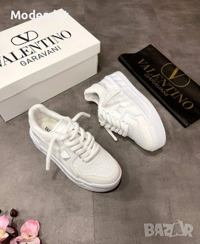 Valentino мъжки сникърси висок клас реплика, снимка 3 - Маратонки - 53615653