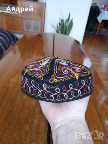 Стара етно шапка #5, снимка 2 - Антикварни и старинни предмети - 40351301