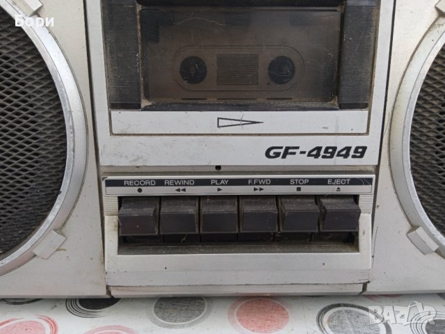 SHARP GF-4949 Радиокасетофон, снимка 2 - Радиокасетофони, транзистори - 38806626