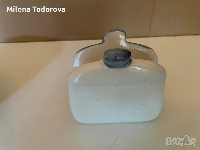 Порцеланов салфетник, снимка 3 - Прибори за хранене, готвене и сервиране - 55826262
