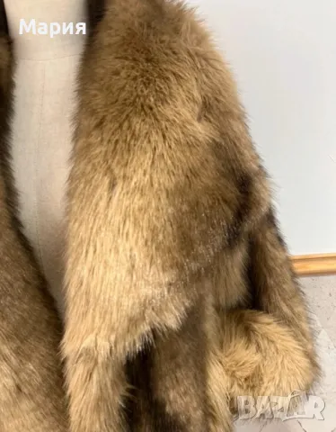 Късо палто, снимка 2 - Палта, манта - 48263765