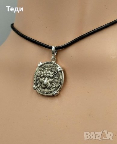 Двулицев сребърен медальон с вградена монета, реплика на антична монета от о. Самос, снимка 2 - Колиета, медальони, синджири - 41982366