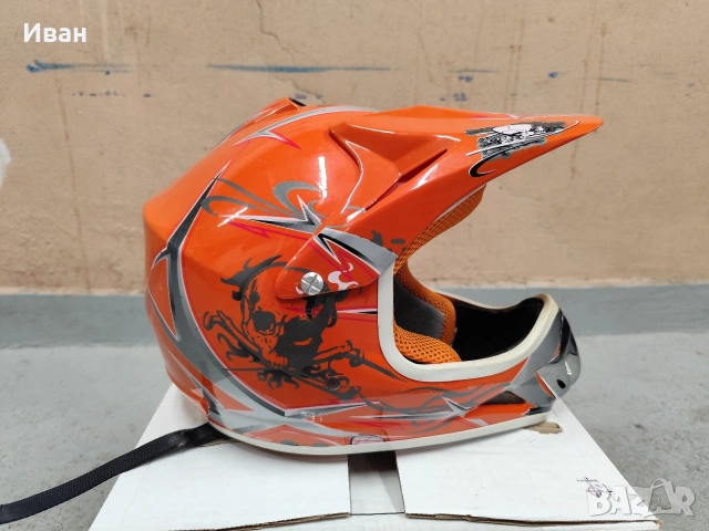 Кросова мото каска L 55-56