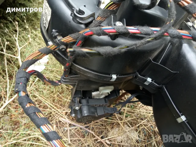 Автоклиматик за Мерцедес CLK 270 W 209 комплект без липси 30Е Двигателя на парното отделно 20 Е , снимка 8 - Части - 56238288