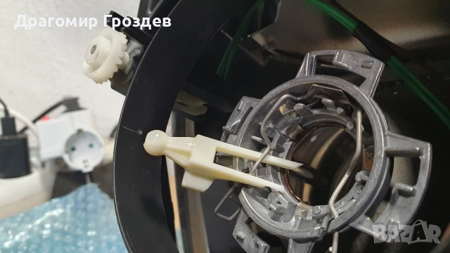 Оригинален ляв Ксенонов фа за Renault Clio II / Рено Клио 2 (2001-2005), снимка 8 - Части - 52202028