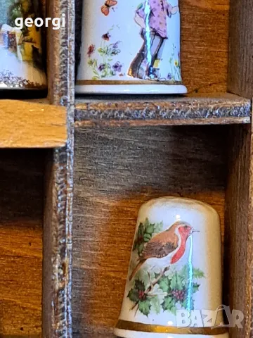 колекция порцеланови напръстници с поставка за стена , снимка 11 - Колекции - 47591545