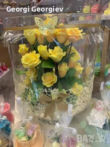 цветя изработени с глицеринов ароматен сапун и Българска роза , снимка 8 - Декорация за дома - 50104897