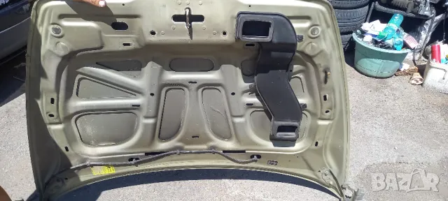 Преден капак Volvo S40 II / V50, снимка 2 - Части - 47816340