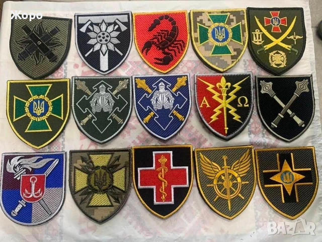 На Дребно и на Едро-Нашивки,Емблеми,Пагони, снимка 16 - Колекции - 52136520