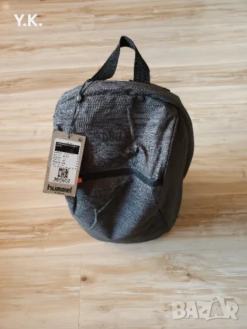 Оригинална раница Hummel x Denmark National Football Team, снимка 3 - Раници - 48317954