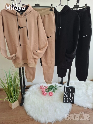 Ватирани дамски екипи Nike CK 