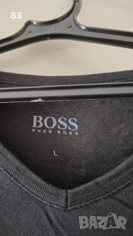 Тениска Hugo Boss - L , снимка 3 - Тениски - 53709974