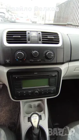 Шкода Румстър 1.4 тди, снимка 9 - Автомобили и джипове - 50035746