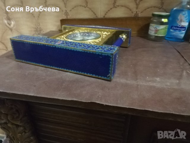 Уникален часовник, снимка 5 - Антикварни и старинни предмети - 35662479