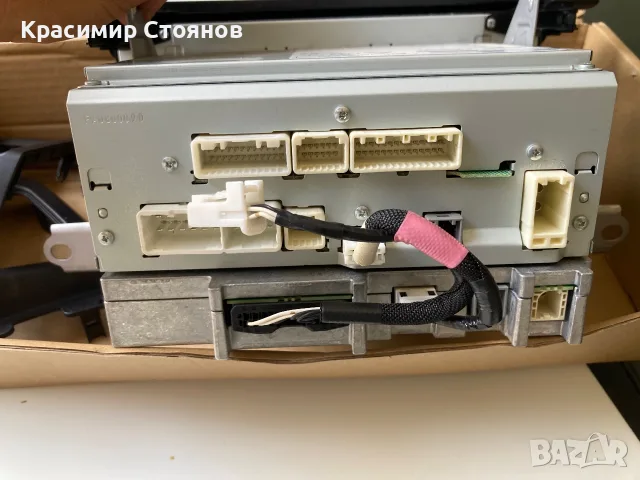 Продавам оригинална мултимедия свалена от Тойота рав 4 2017 г, снимка 4 - Навигация за кола - 56104681