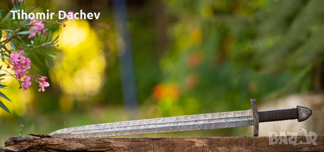 Меч от Дамаска стомана - Кован, снимка 2 - Ножове - 42014337