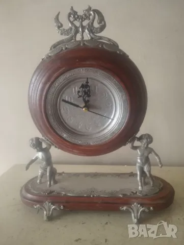 Настолен часовник в бароков стил