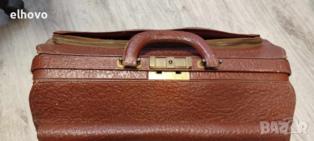 Кожена чанта, снимка 5 - Антикварни и старинни предмети - 44367198