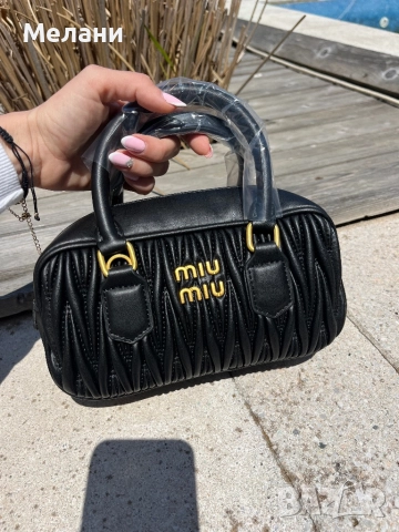 Нови дамски чанти Miu Miu топ качество, снимка 12 - Чанти - 50154843