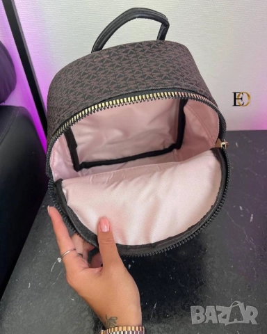 раници michael kors 29х23см, снимка 15 - Раници - 51458990