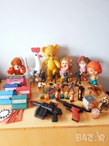 Стари играчки