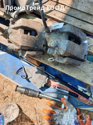 Задни спирачни апарати (спирачен апарат) за Волво (XC90) Volvo 