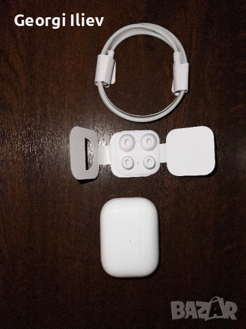 Продавам AirPods Pro 2 (1-во поколение), снимка 3 - Слушалки и портативни колонки - 53132709