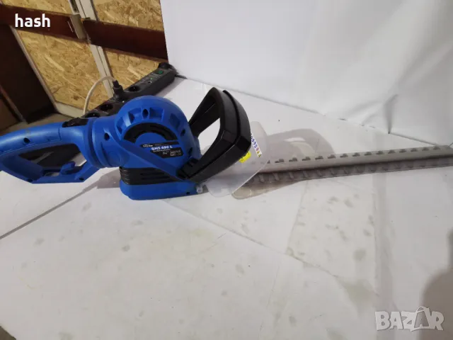 Güde 93999 GHS 690 L Ножица за жив плет Синя 710 W Разстояние между ножовете 24 mm Дължина на рязане, снимка 8 - Градинска техника - 48564811