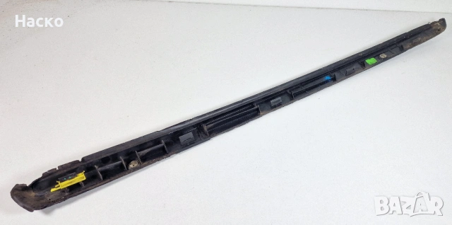 Дясна Лайсна Лаисна Предно Челно Стъкло Citroen C5 III X7 Ситроен Ц5 Х7 2008-2017, снимка 2 - Части - 53481770