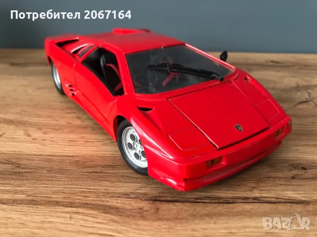 Модел на Jaguar 1:18 Burago Italy, снимка 8 - Колекции - 48118783