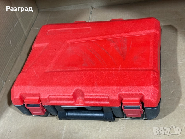 Гайковерт Винтоверт  Milwaukee  18V с две батерии, снимка 2 - Винтоверти - 52902594