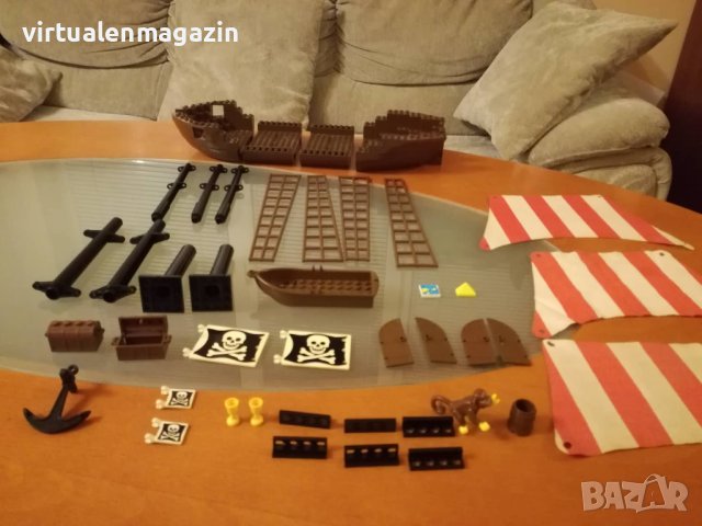 Основа и части за кораб Лего пирати 6285 - Black Seas Barracuda - Lego Pirates, снимка 1