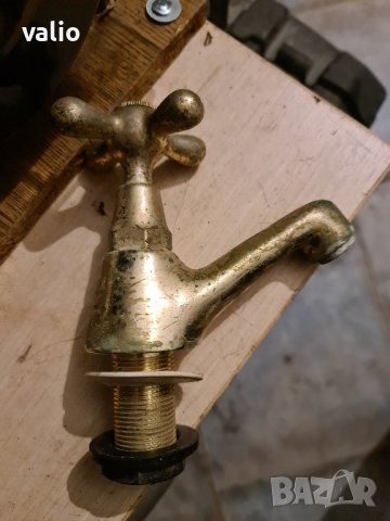 Бронзов кран чешма , снимка 2 - Други ценни предмети - 44191496