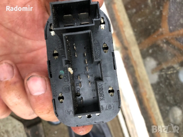 Форд Мондео Мк2 1.8 или 1.9 tdi 90 коня разширителен съд, огледала , чейнджър, стопове, дебитомер, снимка 4 - Части - 53714624