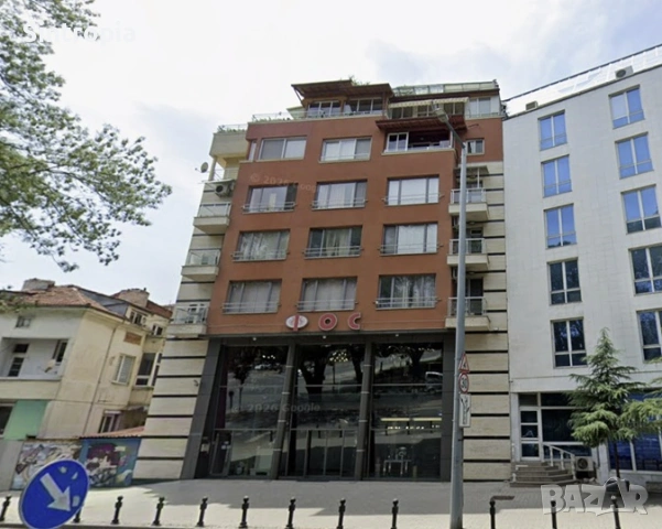 Тристаен в супер центъра на Пловдив