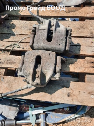 Предни спирачни апарати (преден спирачен апарат) за Рено сценик (Renault Scenic) 1, снимка 2 - Части - 41765666