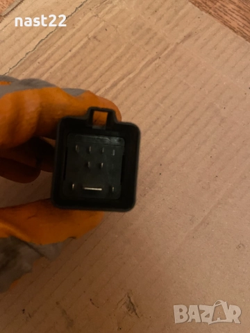 Реле за свещи 045907282А Фолксваген,Ауди,Сеат,Поло, снимка 3 - Части - 52257323