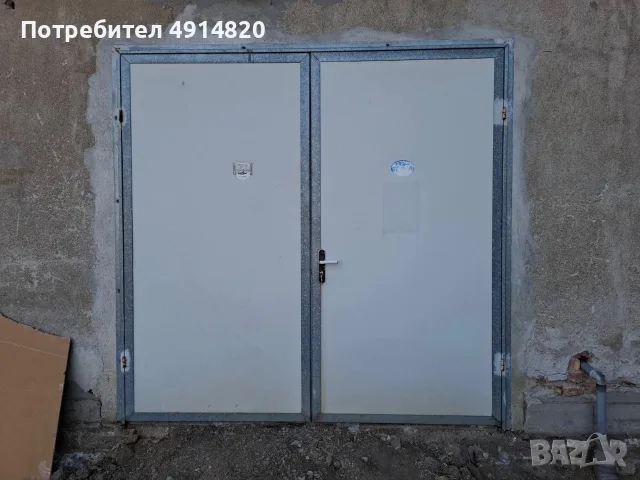Гаражна врата 2.40/2.40 м, снимка 2 - Гаражни врати - 55832829