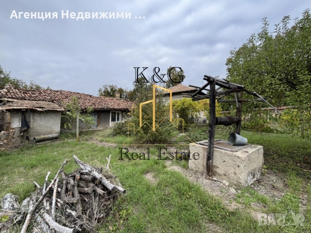 Двуетажна къща в с. Ушинци , снимка 8 - Къщи - 52061208