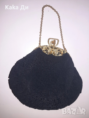 малка чантичка с БРОДЕРИЯ, снимка 2 - Чанти - 51979515