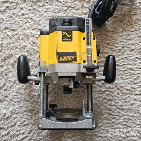 С Проблем! Dewalt DW625E оберфреза 