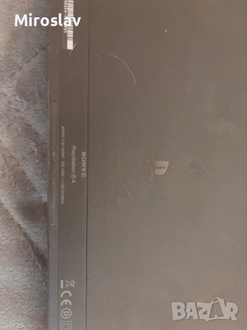 Хакнат Ps4 FAT 500GB 10 вкарани игри, снимка 3 - PlayStation конзоли - 56331668