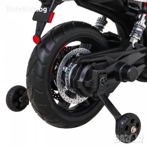 Aprilia 12V - Детски акумулаторен мотор, Черен, EVA гуми, снимка 4 - Детски велосипеди, триколки и коли - 50428322