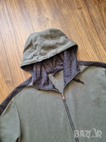 Страхотно мъжко горнище HUGO BOSS размер 2XL, снимка 4 - Спортни дрехи, екипи - 51798270